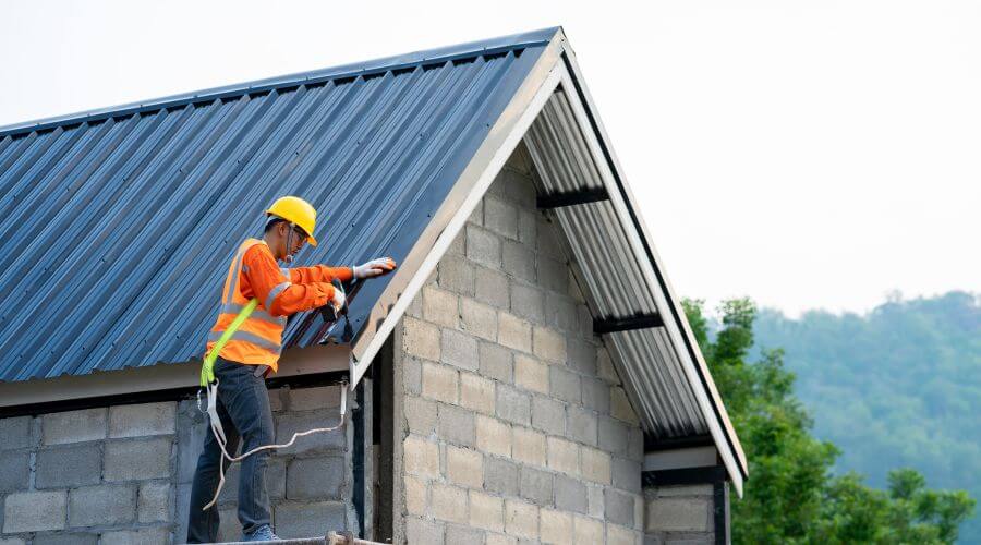 Expert Emergency Roof Repairs services in Elk Creek, CA